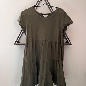 Time and Tru Olive Tiered Tunic Top